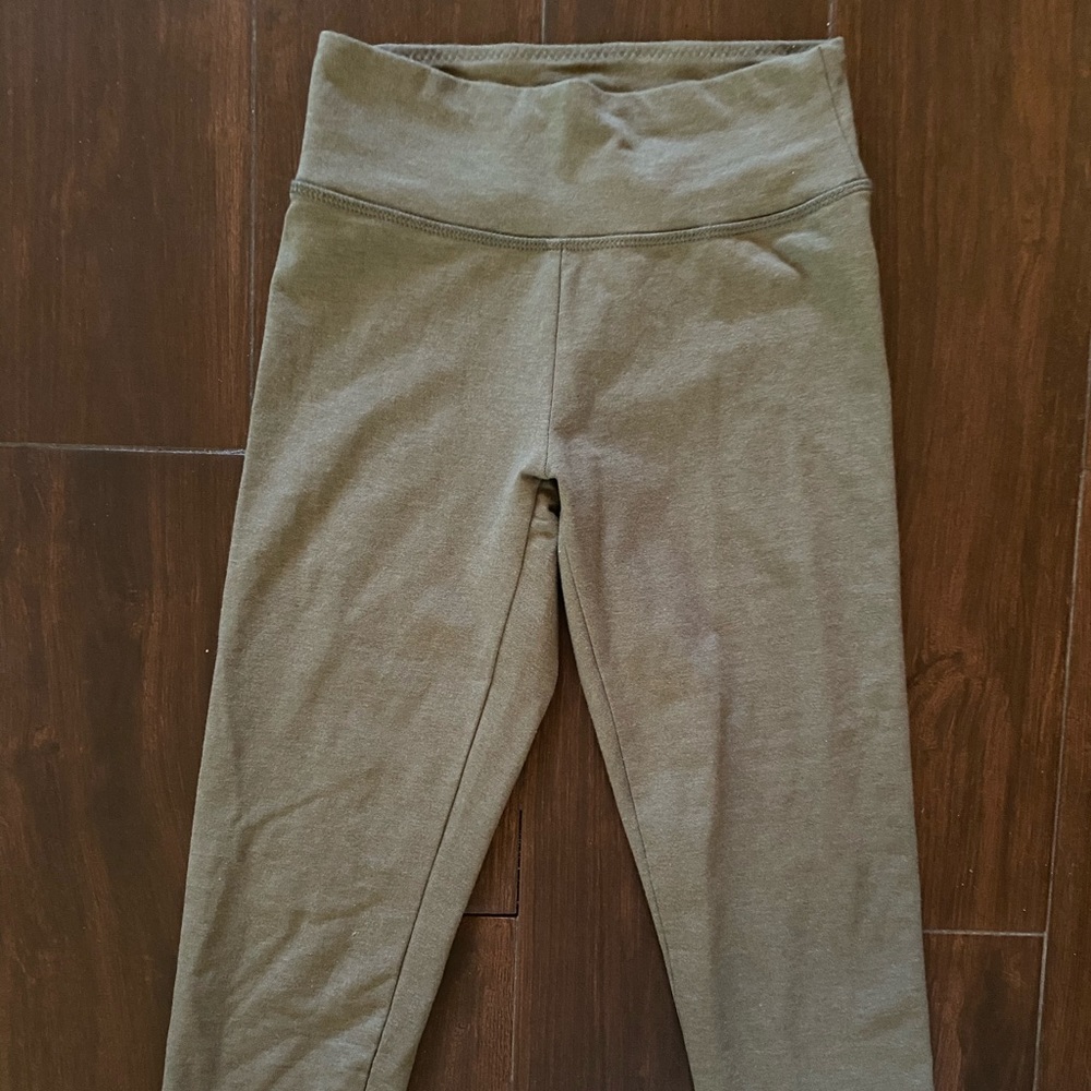 Aerie chill leggings